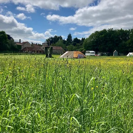 Shepherds Hut, Centre, Glamping Hidden Meadow 피커링